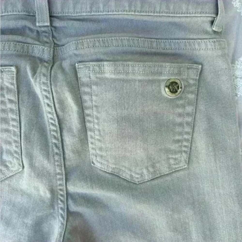 Michael Kors Skinny Womens Jeans Size & Gray
Light Wash Stretch Size 6 - Picture 4 of 8